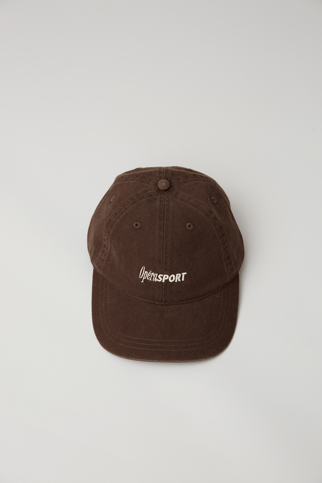 OpéraSPORT - René cap, Brown