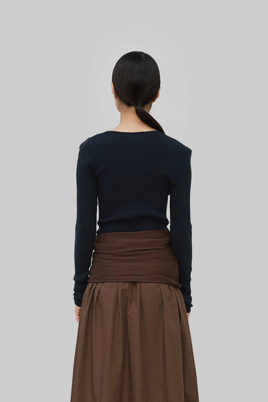 EVE SEAMLESS TOP - BLACK