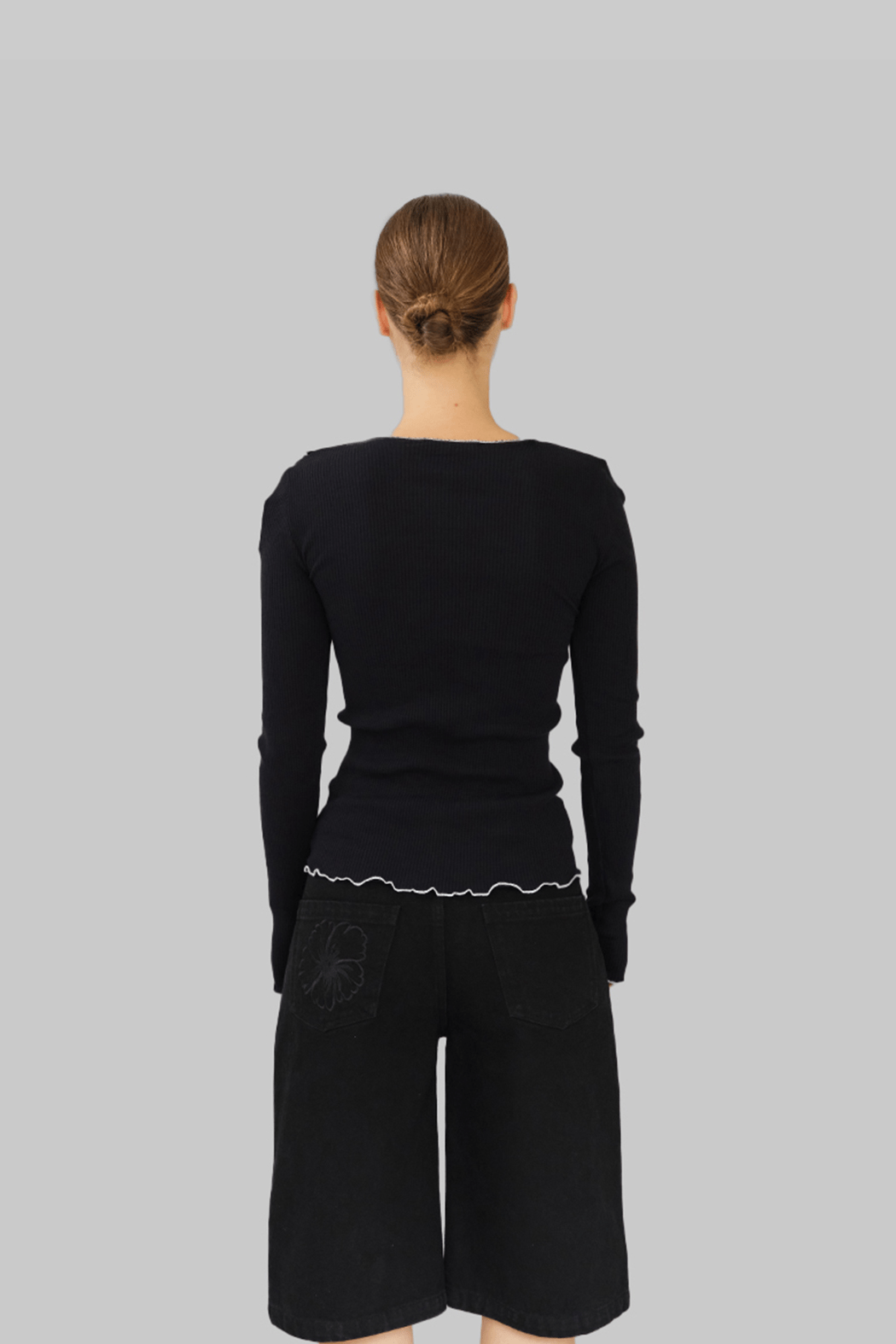 GISÈLE SEAMLESS TOP - BLACK
