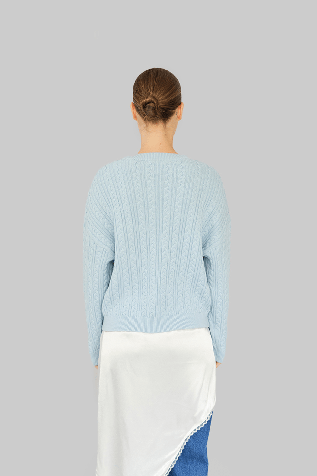 YLVA SWEATER - BABY BLUE