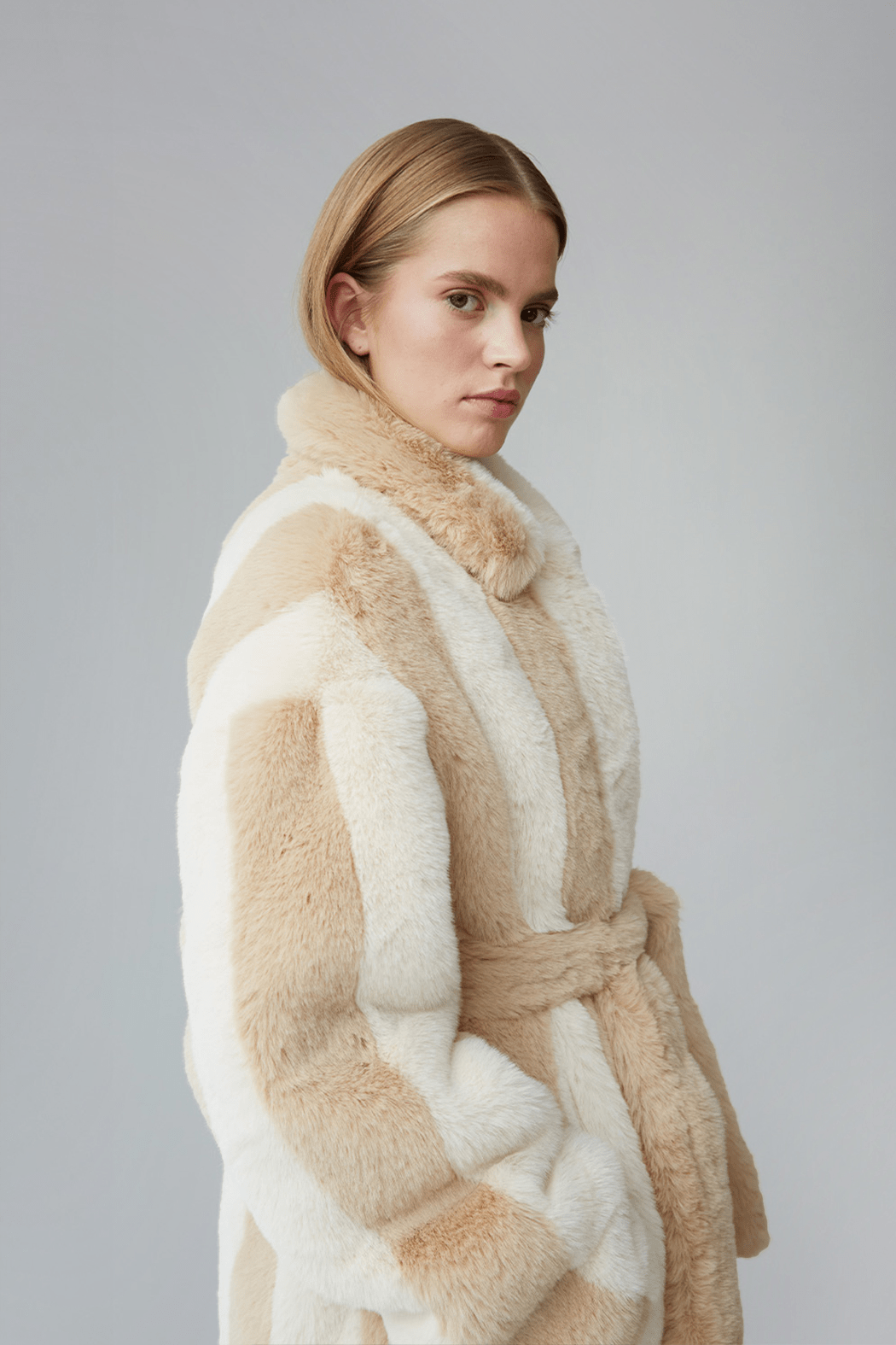 OpéraSPORT - Estelle Coat, Creame Brulee