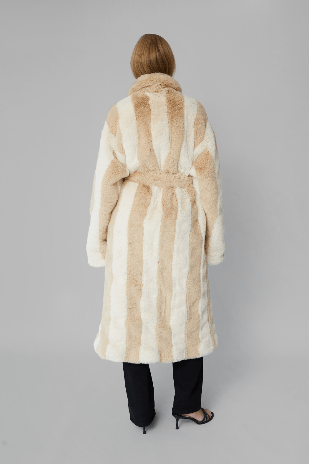 OpéraSPORT - Estelle Coat, Creame Brulee